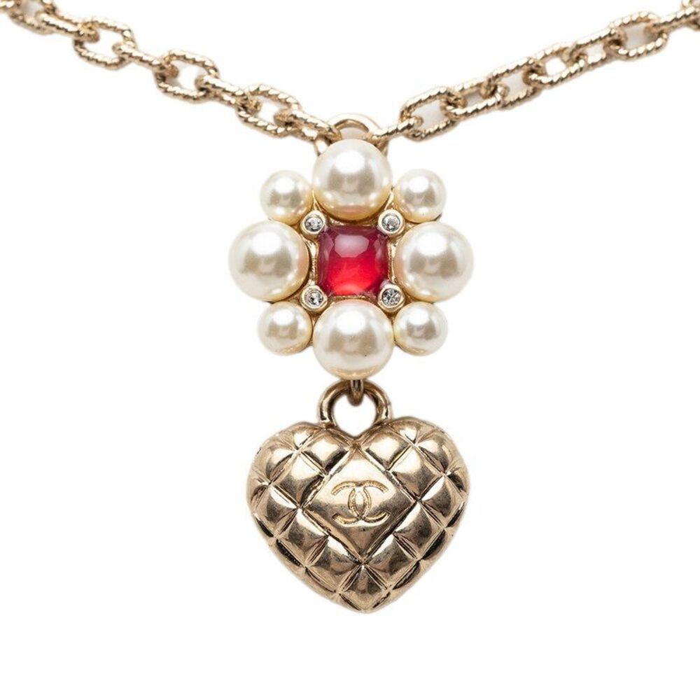 Chanel Coco Mark Heart Flower Necklace